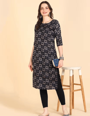 Women Navy Blue Round Neck Straight Kurta